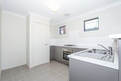 28 Newbury St, Balga WA 6061, Australia