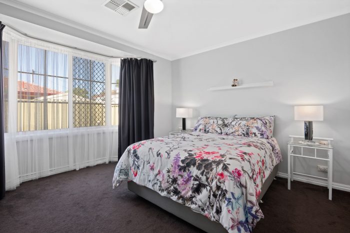 Unit 2/1 Johnstone St, Glengowrie SA 5044, Australia