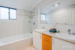 64 Moyup Way, South Yunderup WA 6208, Australia