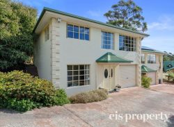 47 Alwyn Rd, Lenah Valley TAS 7008, Australia