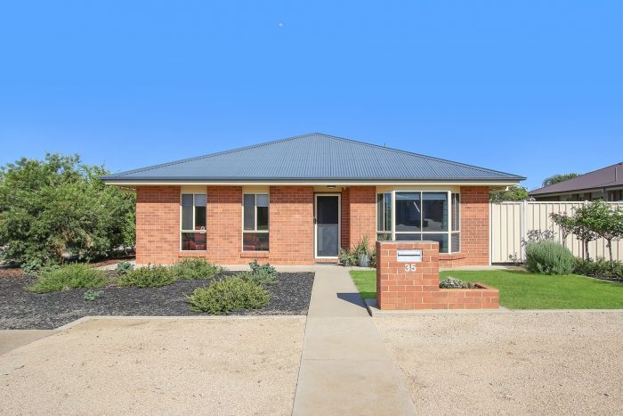 35 Chisnall St, Corowa NSW 2646, Australia