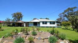 95 Pradella Rd, Pozieres QLD 4352, Australia