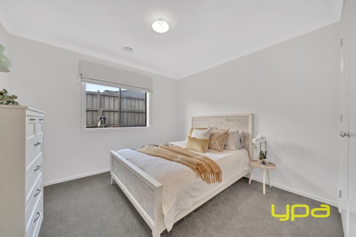 68 Ranfurlie Blvd, Cranbourne West VIC 3977, Australia