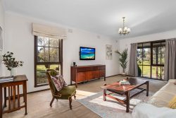 39 Smyth St, Mount Waverley VIC 3149, Australia