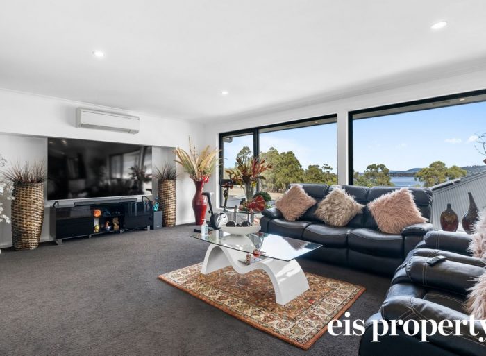 2 Thompson Cres, Bridgewater TAS 7030, Australia