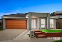 43 Henderson Cct, Rockbank VIC 3335, Australia