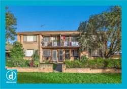 4/43 Bent St, Warrawong NSW 2502, Australia