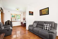 1/38A Fairmount St, Lakemba NSW 2195, Australia