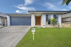 3 Fleming St, Logan Reserve QLD 4133, Australia