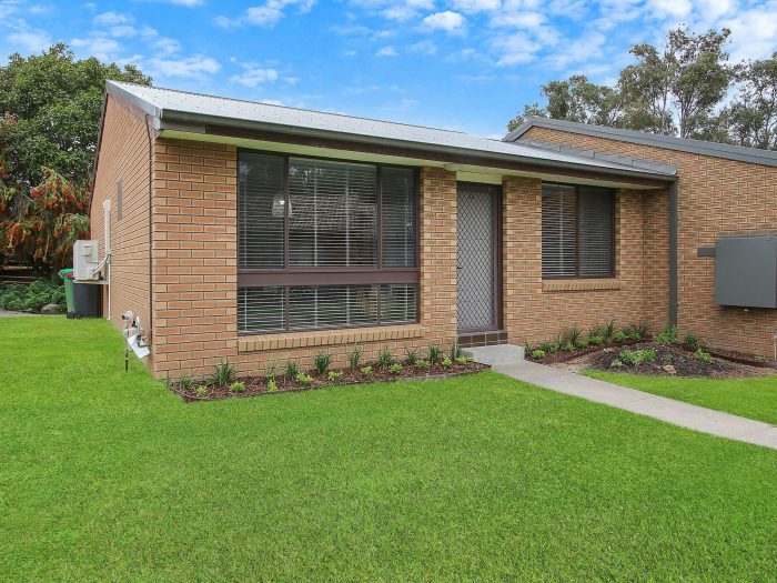 22/604 Hague St, Lavington NSW 2641, Australia