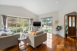 9 Briarwood Ct, Croydon VIC 3136, Australia