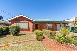 4 Kaloona Dr, Bourkelands NSW 2650, Australia