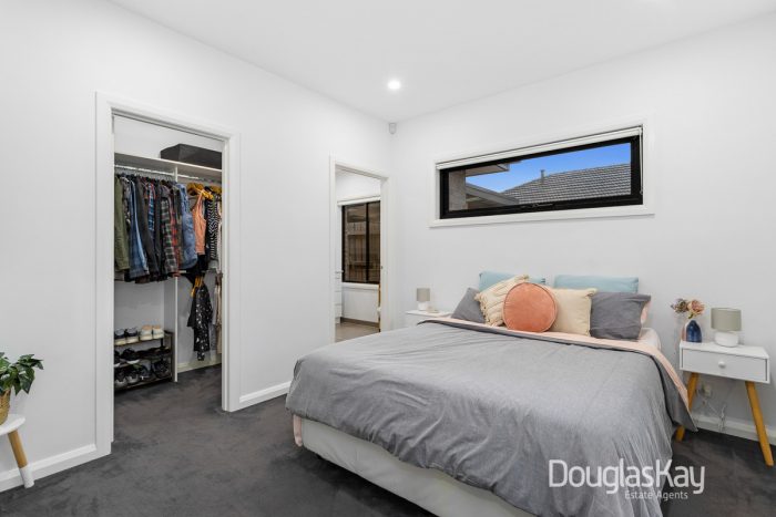 2/9 Metherall St, Sunshine North VIC 3020, Australia