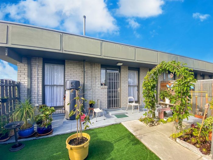 Unit 5/38 Nicol St, Yarram VIC 3971, Australia