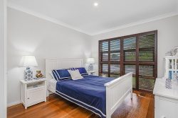 18 Queenscliff Pl, Mardi NSW 2259, Australia