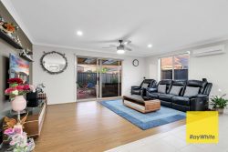 12 Samantha Ct, Tarneit VIC 3029, Australia