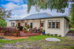 14 Sussex St, Middleton Beach WA 6330, Australia