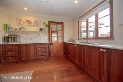 14 Sussex St, Middleton Beach WA 6330, Australia