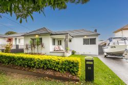 55 Yathong Rd, Caringbah NSW 2229, Australia