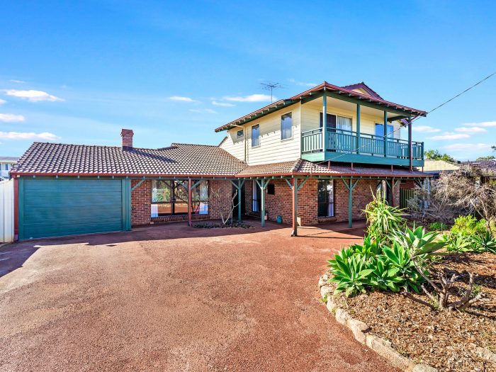 34 Creon Way, Silver Sands WA 6210, Australia