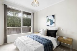 Unit 2/123 Beverley St, Doncaster East VIC 3109, Australia