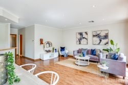 2 Blossom Terrace, Hallett Cove SA 5158, Australia