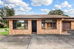 4/59 Cogra Rd, Woy Woy NSW 2256, Australia