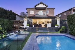 11 Mooculta St, Russell Lea NSW 2046, Australia