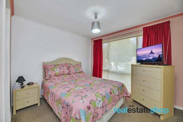 Unit 11/23 Heidelberg St, Charles Court, Conder ACT 2906, Australia