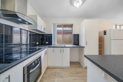 8 Dobson La, Eden Hill WA 6054, Australia