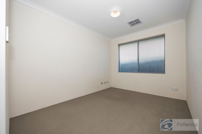 37 Piazza Link, Alkimos WA 6038, Australia