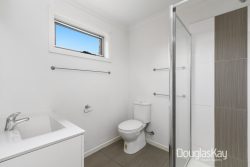 Unit 3/2 Dubbo St, Albion VIC 3020, Australia