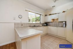 16 Musgrove Cres, Boya WA 6056, Australia