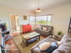 61 Burgoyne Rd, Port Albany WA 6330, Australia