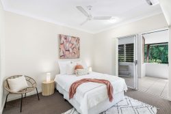 32/1804 Captain Cook Hwy, Clifton Beach QLD 4879, Australia