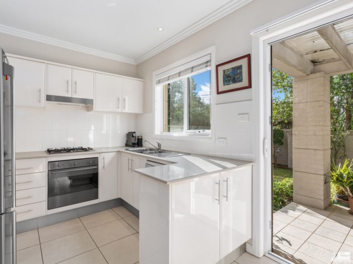 11/22-26 Edward St, Baulkham Hills NSW 2153, Australia