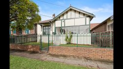 40 Kenilworth St, Croydon NSW 2132, Australia