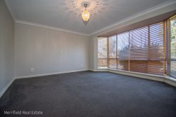 35 Le Grande Ave, McKail WA 6330, Australia