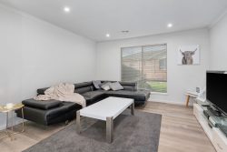 Unit 19/27 Canterbury Rd, Montrose VIC 3765, Australia