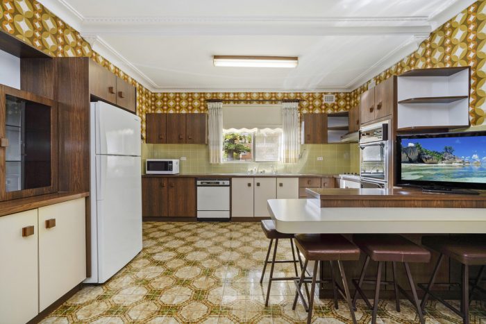 9 Nicholson St, Burwood NSW 2134, Australia
