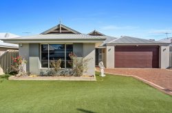 9 Pissaro Cres, Ashby WA 6065, Australia