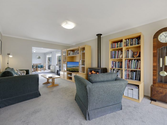 8 Belfast Cl, Port Fairy VIC 3284, Australia