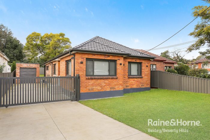 36 Monaro Ave, Kingsgrove NSW 2208, Australia