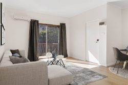 15/5 Mowatt St, Queanbeyan East NSW 2620, Australia