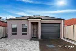 Unit 1/48 Barries Rd, Melton VIC 3337, Australia