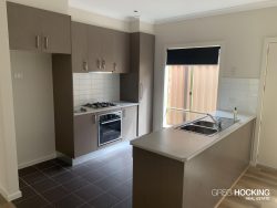 Unit 1/48 Barries Rd, Melton VIC 3337, Australia