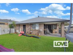 23 Darlington Dr, Buttaba NSW 2283, Australia