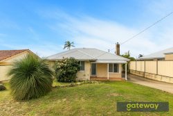 6 Rocke St, Coolbellup WA 6163, Australia