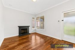 6 Rocke St, Coolbellup WA 6163, Australia