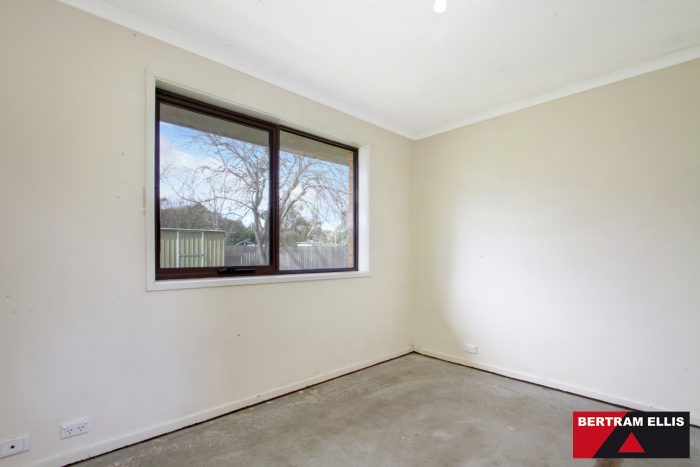 14 Wolff Cres, Latham ACT 2615, Australia